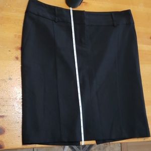 Express slit skirt